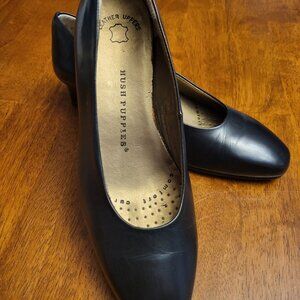 Vintage Hush Puppies ~ Sz 5R ~ Almond Toe Pumps ~ *Excellent Condition